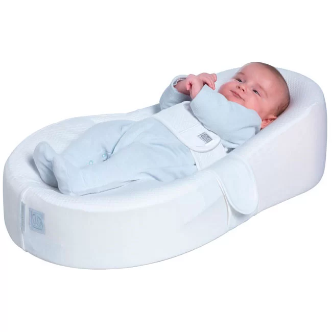Кокон Cocoonababy Red Castle — вид спереди, для новорождённых от рождения